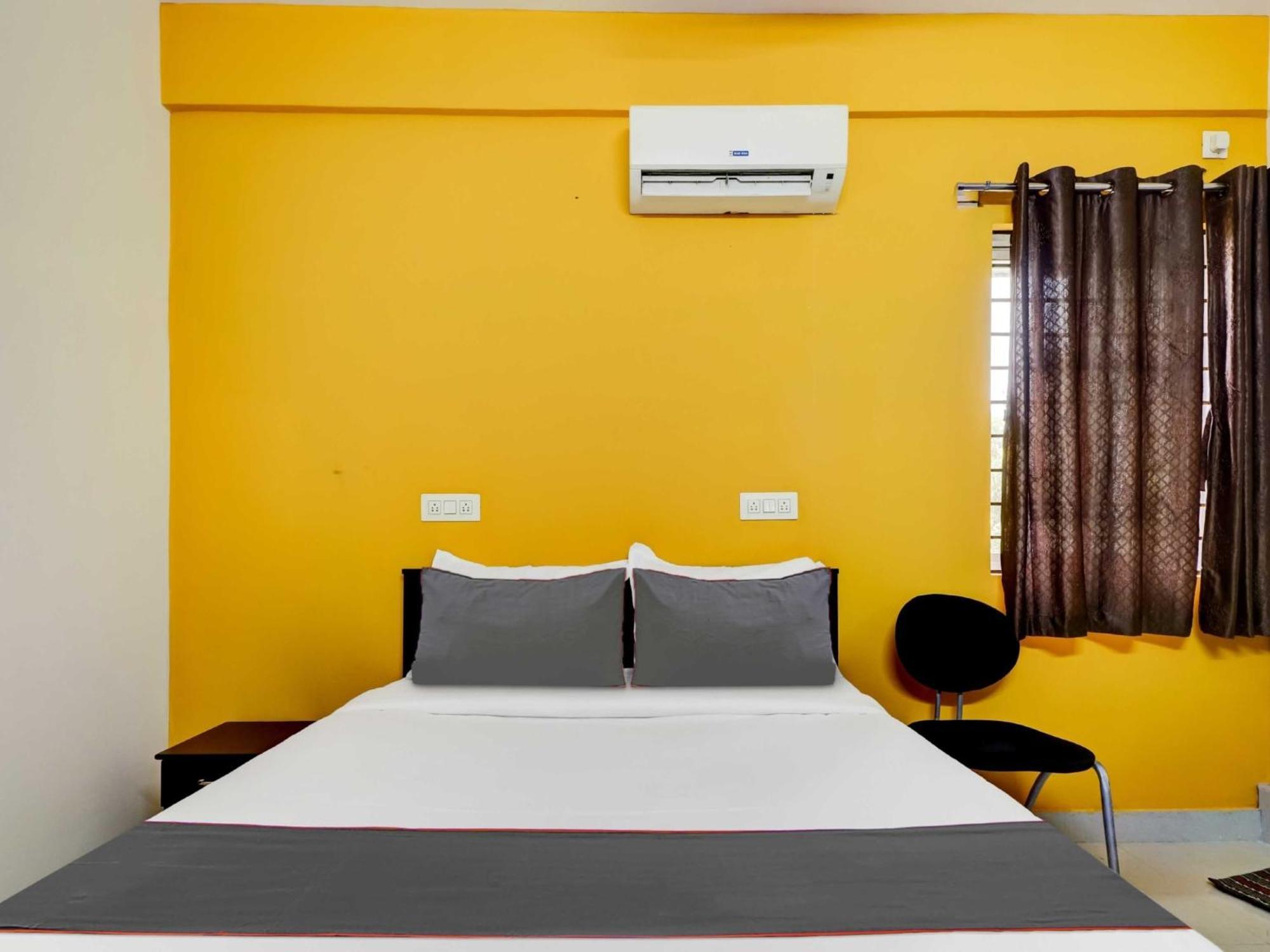 Collection O Olive Hotel Bangalore Exterior photo