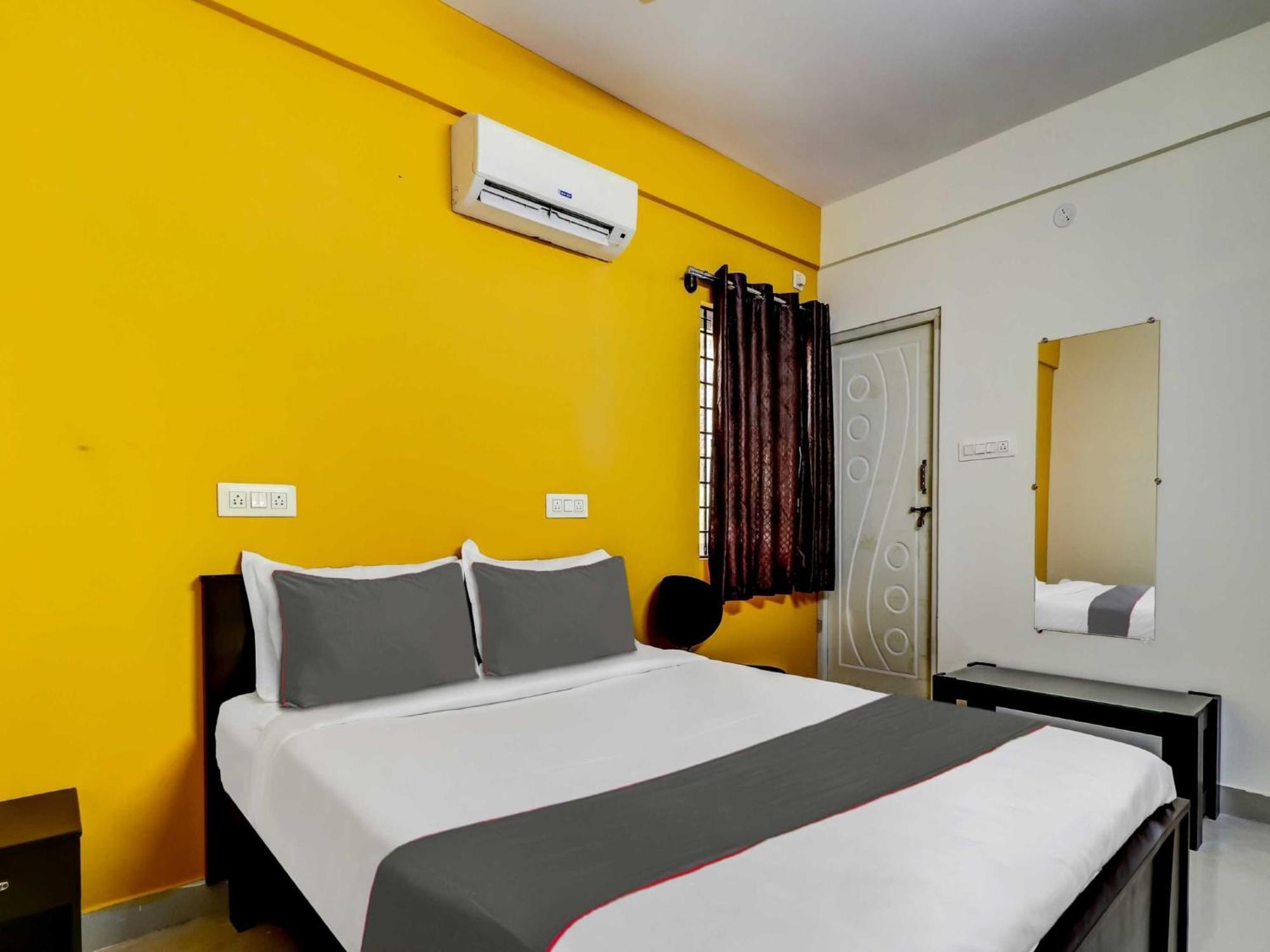 Collection O Olive Hotel Bangalore Exterior photo